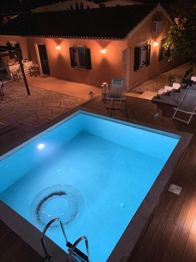 Theano Cottage Gaios Luaran gambar