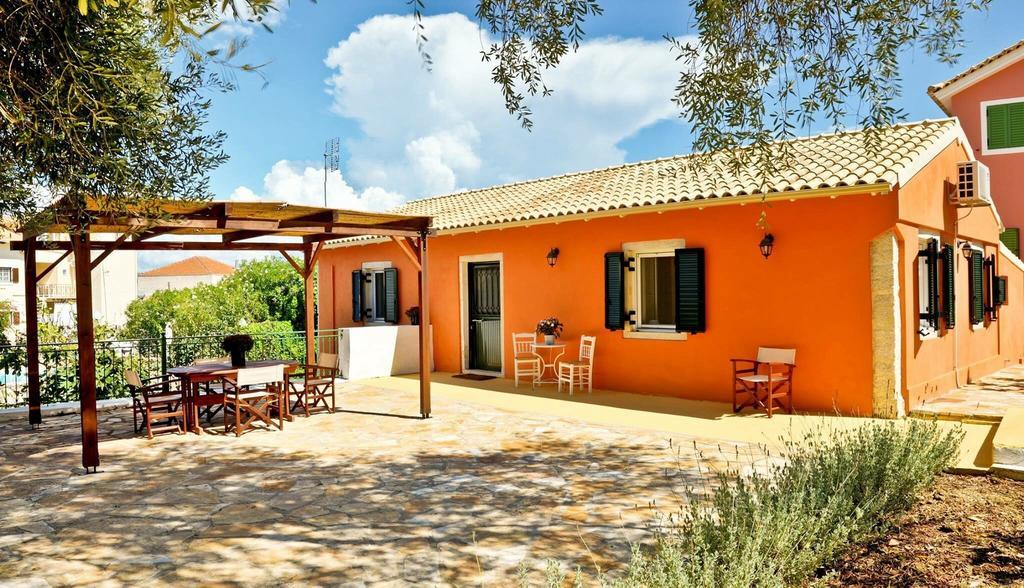 Theano Cottage Gaios Bilik gambar